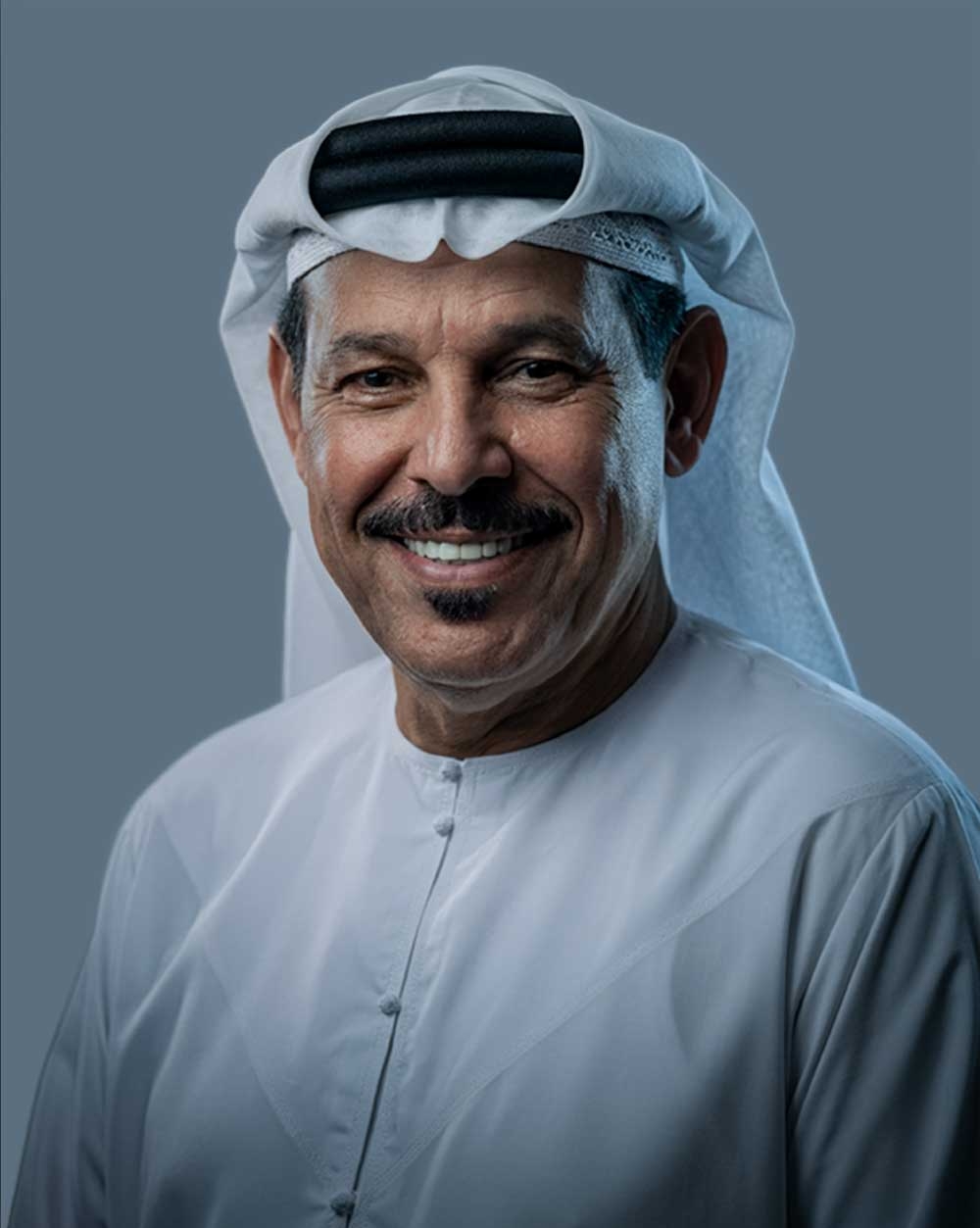 عن المسؤول